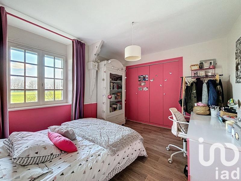 Maison - 541 m² - 6 pièces