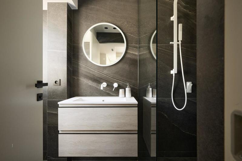 Appartement - 108 m² - 4 pièces