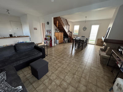 Maison - 85 m² - 4 pièces