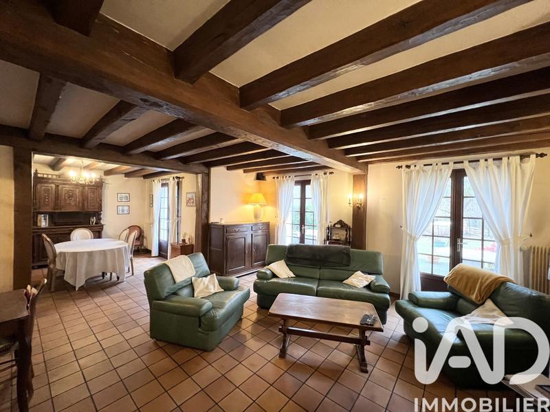 Maison - 140 m² - 5 pièces