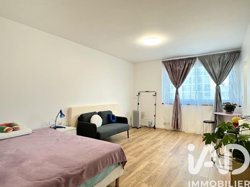 Studio - 28 m² - 1 pièce