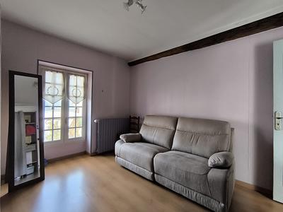 Maison ancienne - 181 m² - 10 pièces