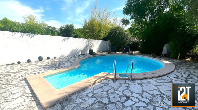 Villa - 157 m² - 6 pièces