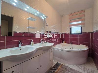 Maison - 140 m² - 5 pièces