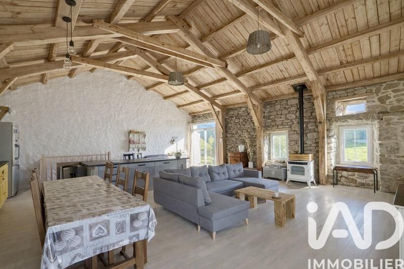 Maison de village - 130 m² - 3 pièces