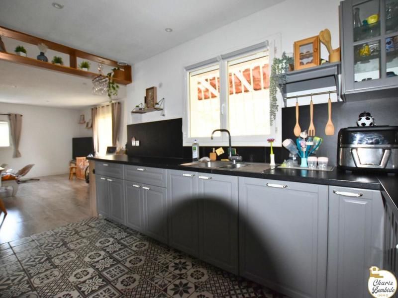 Maison - 76 m² - 4 pièces