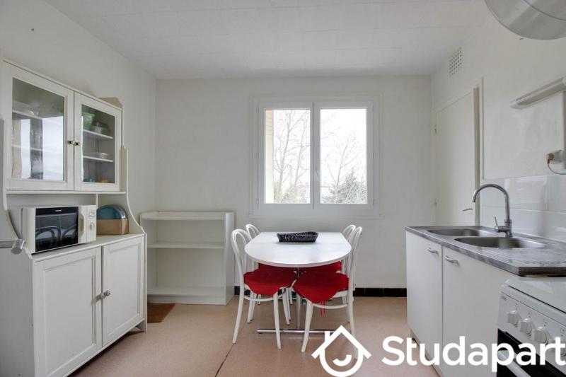 Chambre - 66 m² - 1 pièce