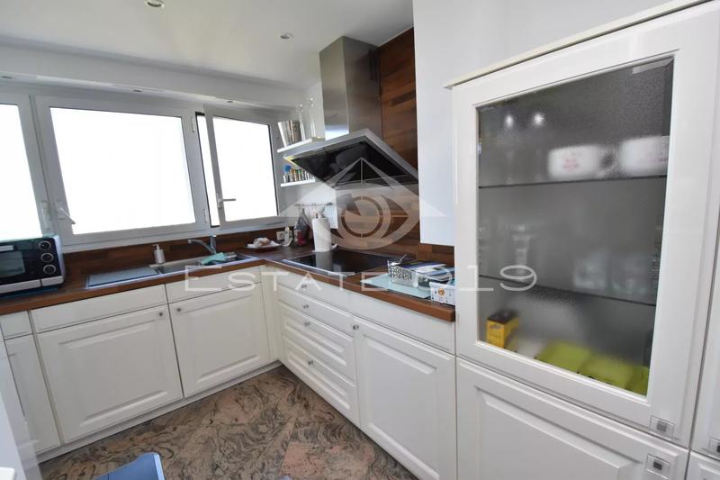 Appartement - 83 m² - 3 pièces