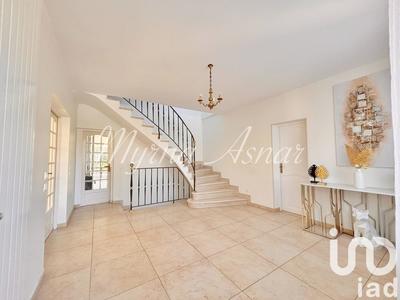 Maison - 295 m² - 8 pièces