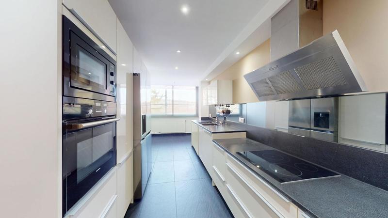 Appartement - 89 m² - 3 pièces