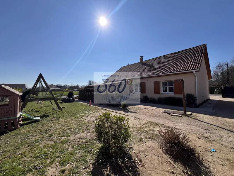 Maison - 96 m² - 5 pièces