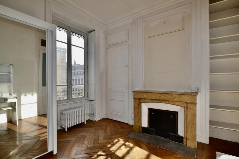 Appartement - 120 m² - 5 pièces