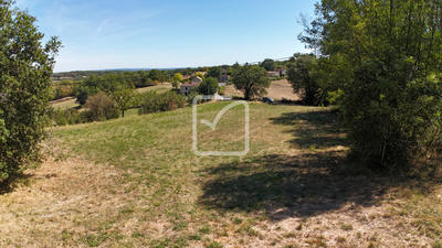 Terrain - 36 348 m²
