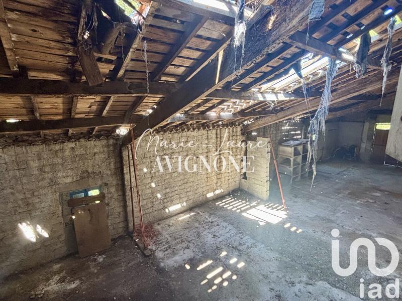 Maison - 205 m² - 9 pièces