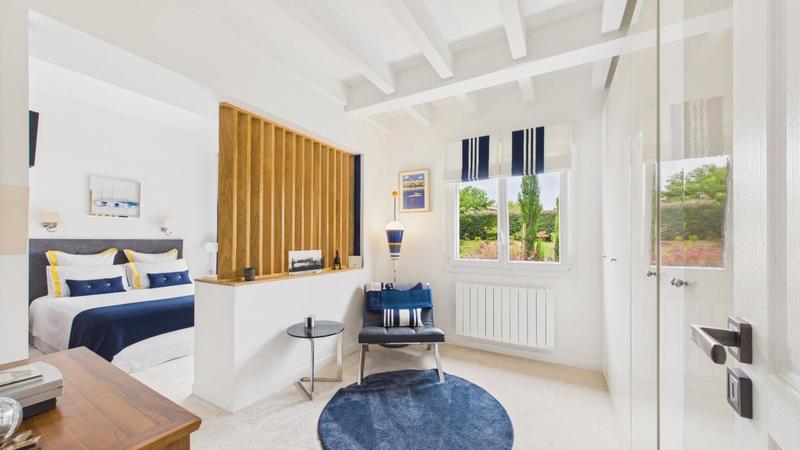 Maison - 170 m² - 5 pièces