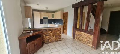 Maison - 90 m² - 6 pièces