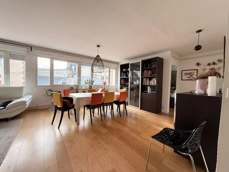 Appartement - 91 m² - 4 pièces