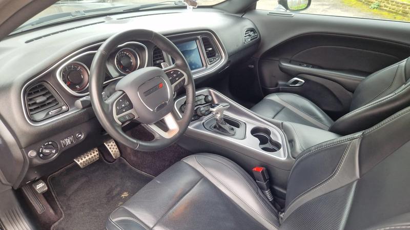 Dodge Challenger Rt 5.7 V8 375 Bva8 Super Track Pack