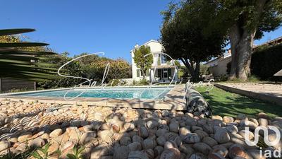 Maison - 169 m² - 6 pièces