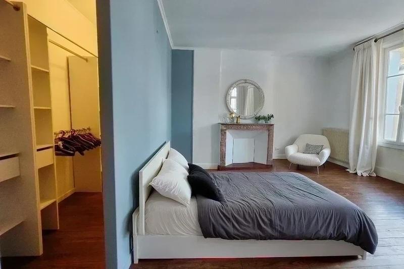 Maison de maîtres - 292 m² - 11 pièces