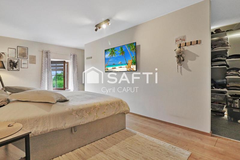 Maison - 464 m² - 11 pièces