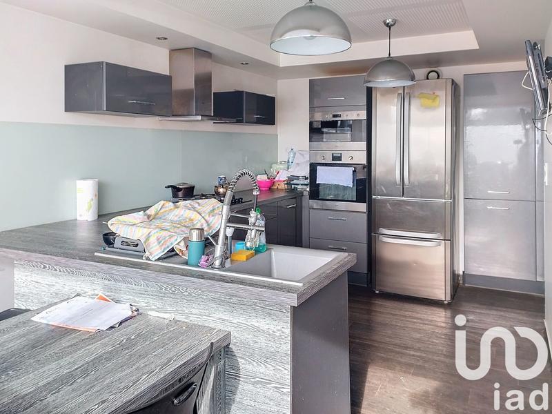 Maison - 200 m² - 6 pièces