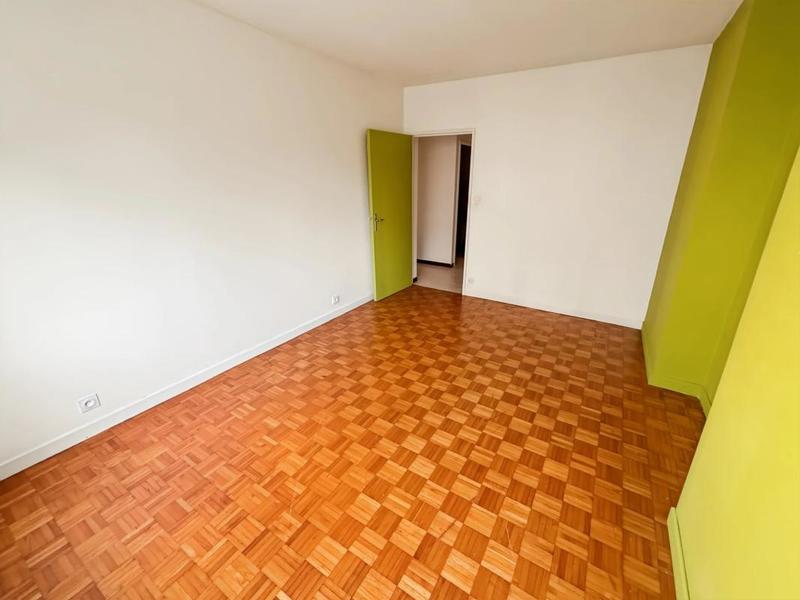 Appartement - 95 m² - 4 pièces