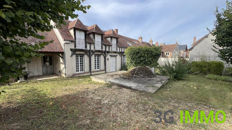 Maison ancienne - 189 m² - 8 pièces