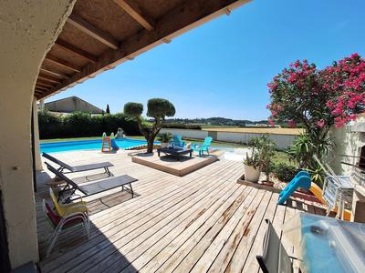 Maison - 175 m² - 5 pièces