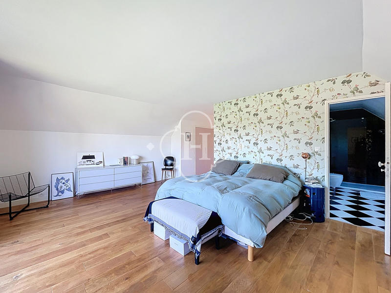 Maison - 190 m² - 7 pièces