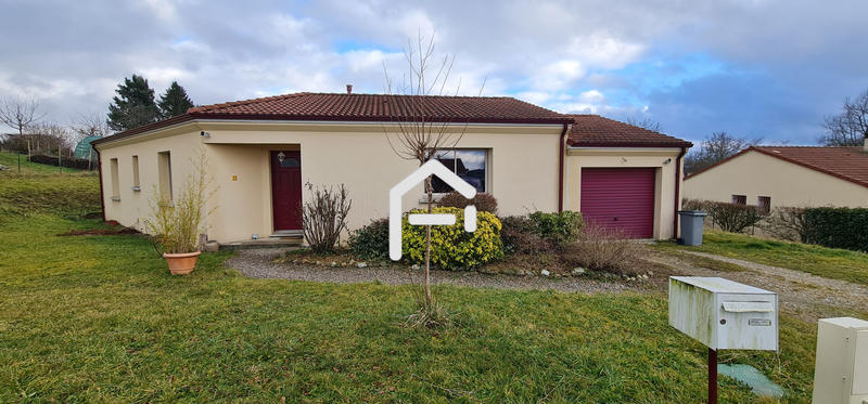 Maison - 104 m² - 5 pièces