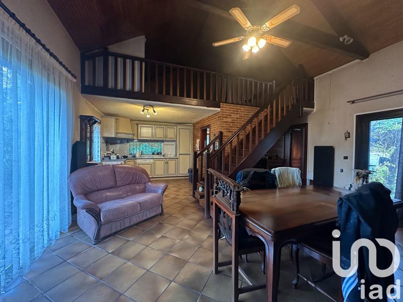 Maison - 137 m² - 4 pièces