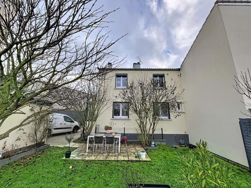 Maison - 71 m² - 4 pièces