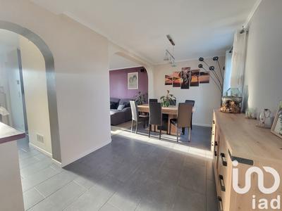 Maison - 104 m² - 7 pièces