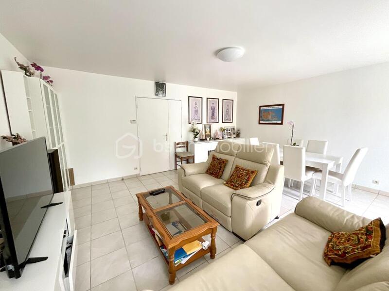 Maison - 93 m² - 4 pièces