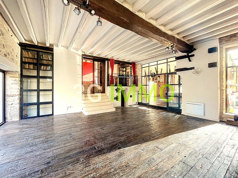 Moulin - 720 m² - 11 pièces