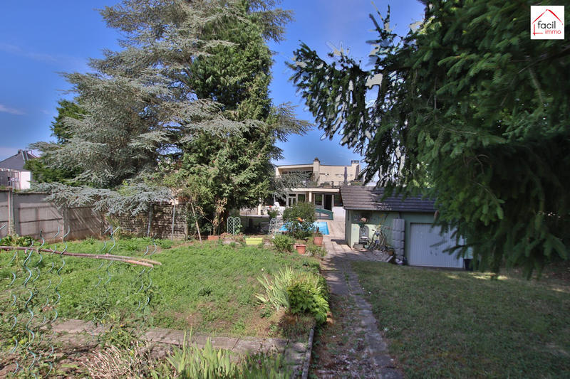 Villa - 418 m² - 10 pièces