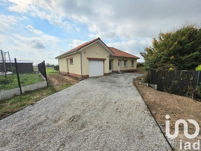 Maison - 95 m² - 5 pièces