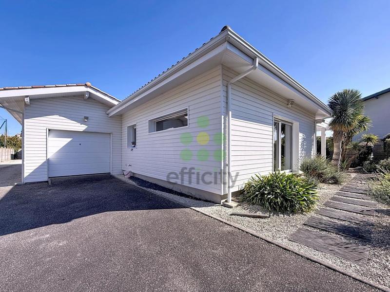 Maison - 120 m² - 5 pièces