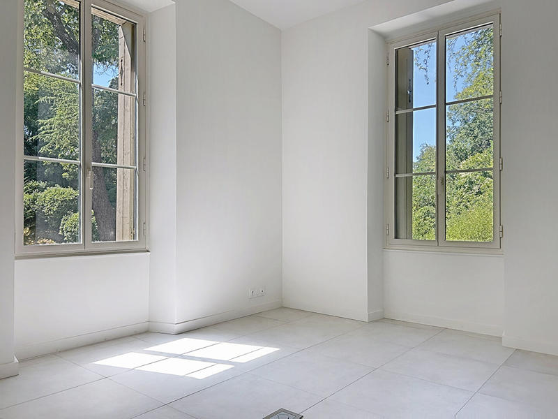 Maison - 207 m² - 8 pièces