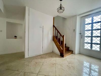 Maison de village - 105 m² - 4 pièces