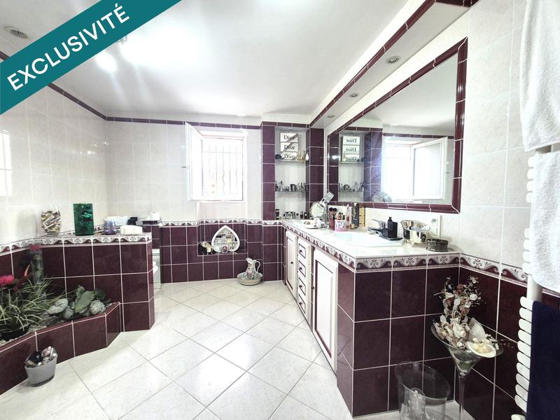 Maison - 164 m² - 5 pièces