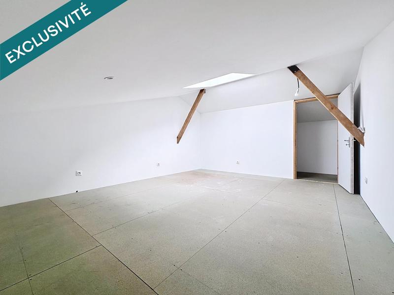 Local commercial - 243 m² - 6 pièces