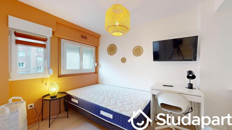 Chambre - 9 m² - 1 pièce