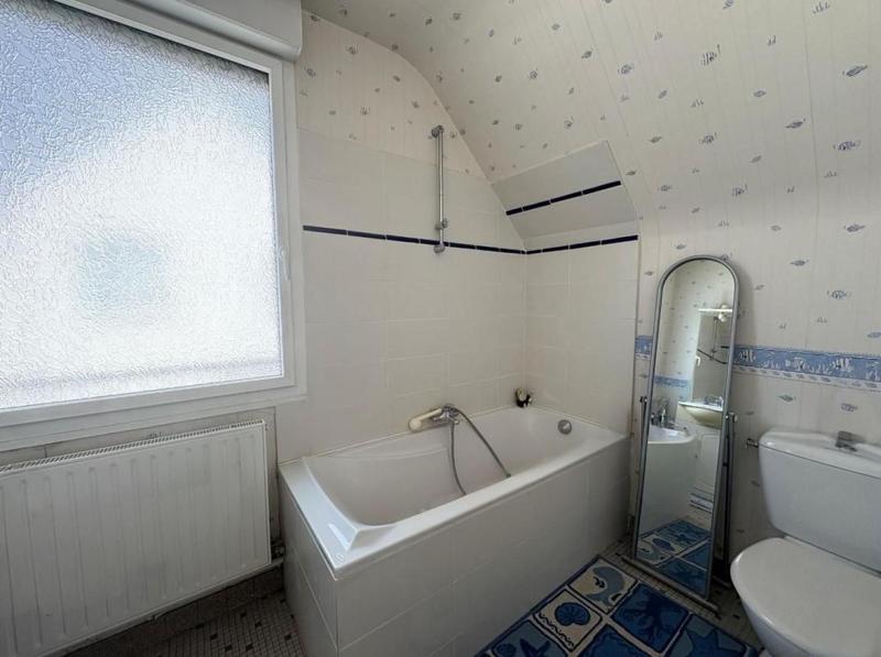 Maison - 97 m² - 5 pièces