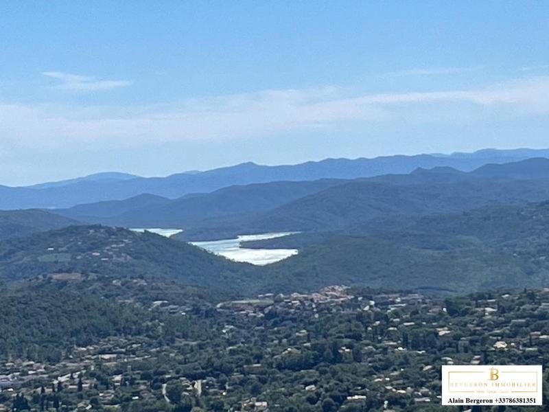 Villa - 225 m² - 8 pièces