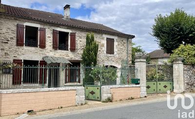 Maison de village - 130 m² - 5 pièces