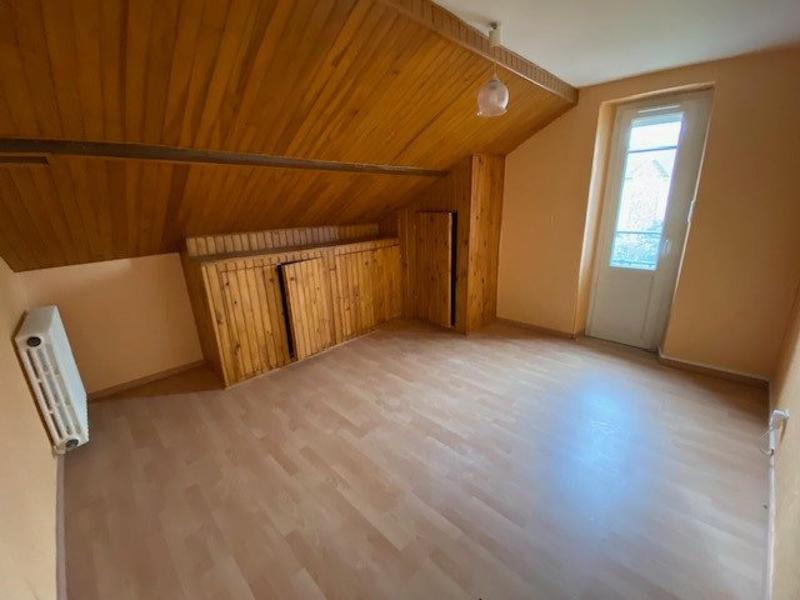 Maison - 99 m² - 5 pièces