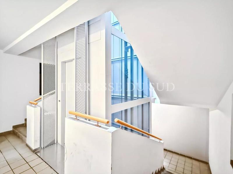 Appartement - 144 m² - 5 pièces