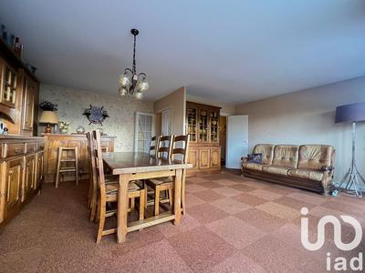 Appartement - 80 m² - 4 pièces